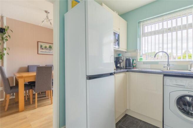 3 bed Semi-Detached for sale Image 7