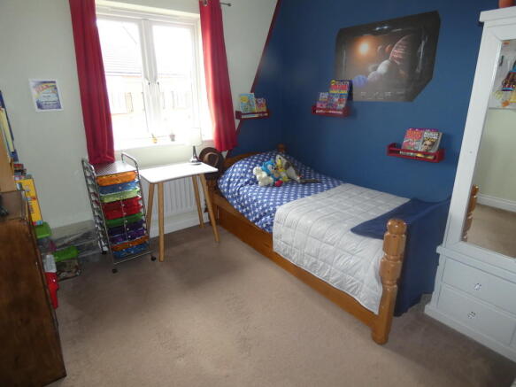 Photo 11
