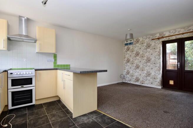 Kitchen/Living Ro...