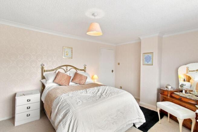 2 bed Semi-Detached for sale Image 12