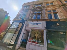 First Floor Flat, 3, Regent Street, Clifton, Bristol BS8 4HW
