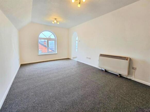 Two-Bedroom-Apartment-Kettering-Eskdaill-Best-Esta