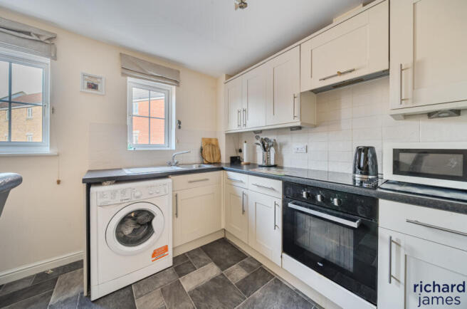 9b62af71c1824b9486c27ecc866ce64f