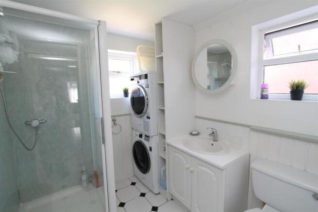 Utility Bathroom.JPG