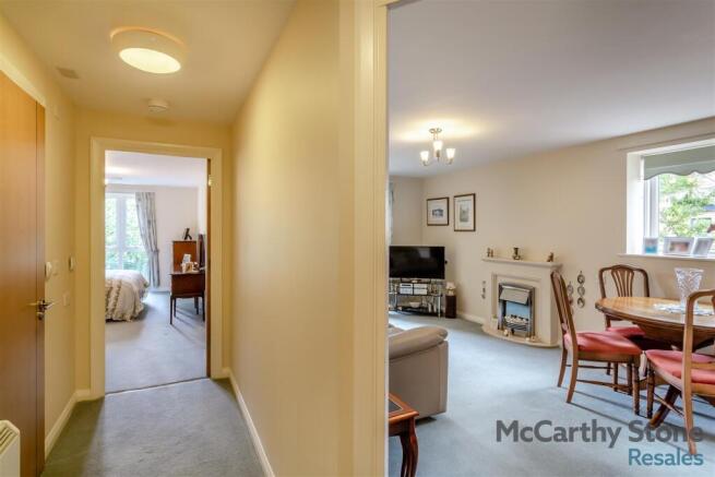 1 bed Apartment for sale Image 10