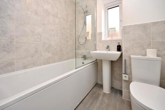 2 bed House for sale Image 8