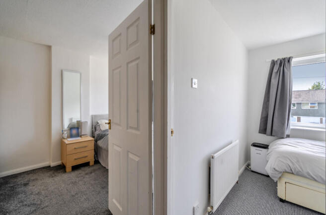 3 bed Terraced for sale Image 12