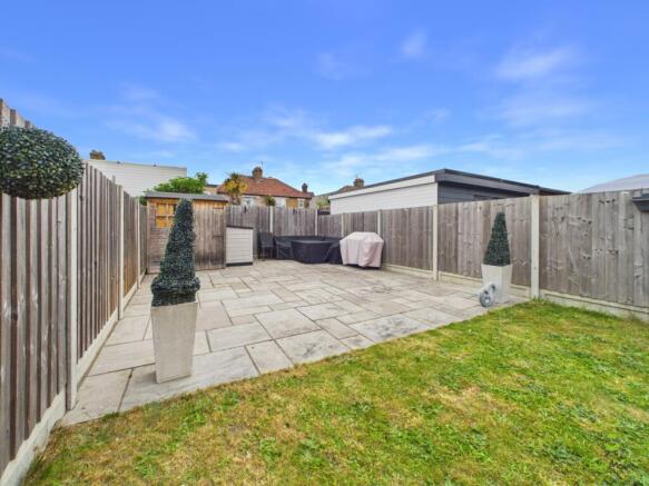 Presented by Clinton at EweMove Bexleyheath and Da