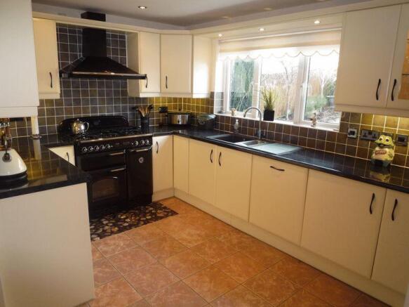 Kitchen/Family...