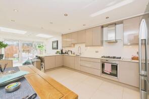 95, Olympic Way, Greenford UB6 8NJ