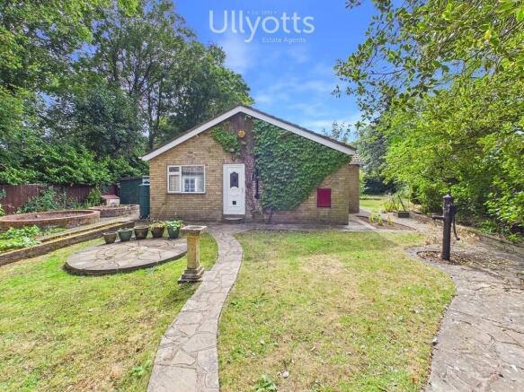3 bed Detached Bungalow for sale Image 10