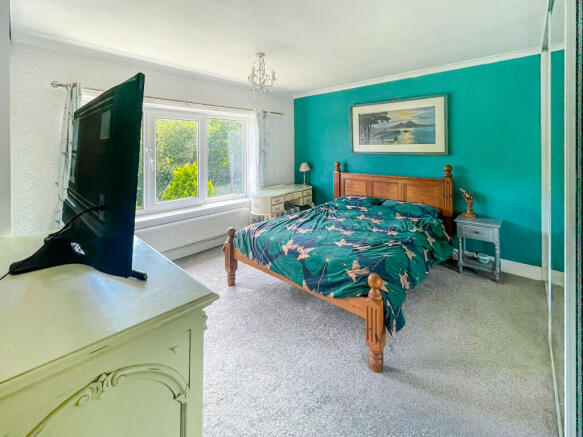 2 bed Semi-Detached for sale Image 9