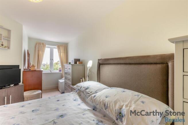 8667770-interior12.jpg