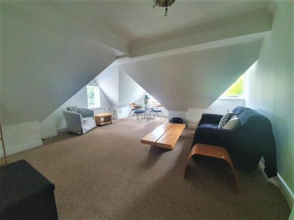 Victoria Court, Davenport Road - Lounge