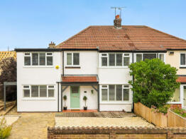 1, Foxholes Lane, Calverley, Pudsey LS28 5NS