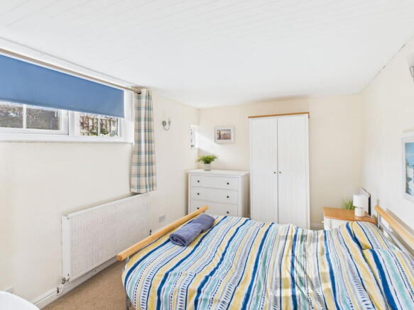 1 bed Flat for sale Image 7