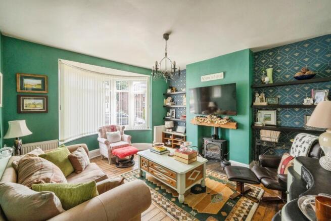 3 bed Semi-Detached for sale Image 4