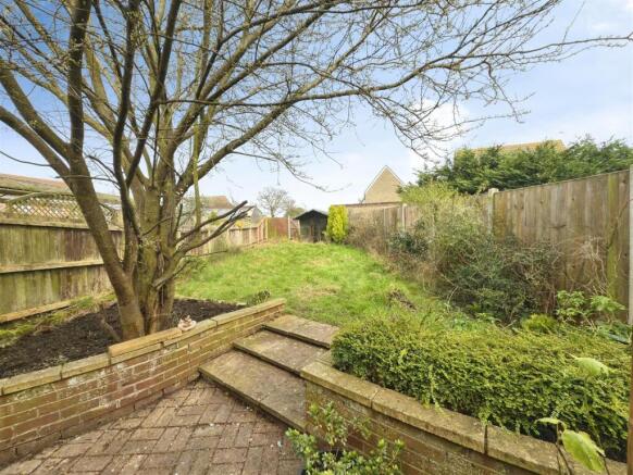 Cowslip Crescent  (1).jpg