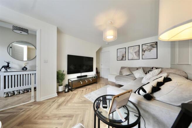 3 bed Detached for sale Image 6