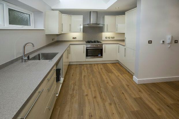 Living Room/Kitchen