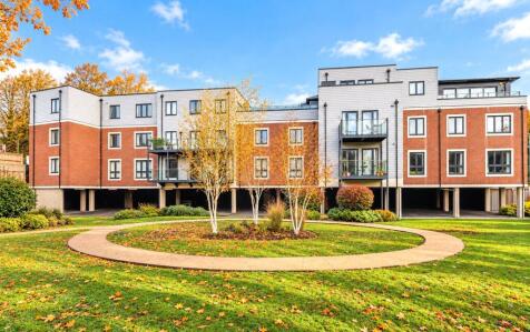 Deanfield Avenue, Henley-on-Thames, Oxfordshire