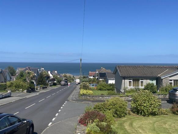 Lon Aber, Benllech, Tyn-Y-Gongl photo 4