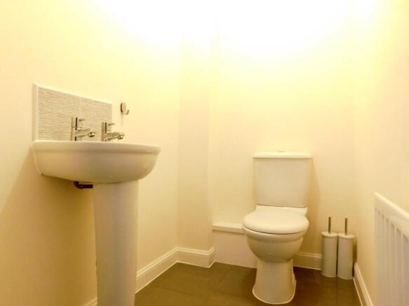 Cloakroom/wc
