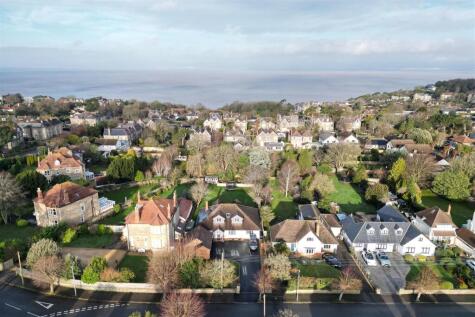 Detached 1930’s home in Upper Clevedon image 14