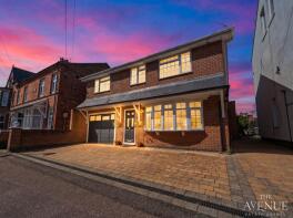 102, Julian Road, Nottingham NG2 5AN