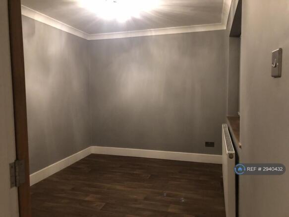 1 bed Flat to rent Image 6