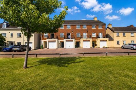 Meadow Hill, Church Village, Pontypridd, CF38 1RX