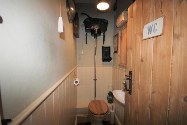 17 Station Road 087.jpg