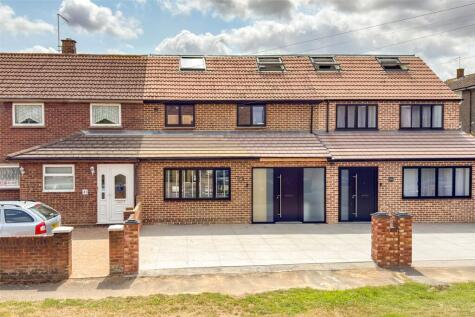 Meadway, Colney Heath, St. Albans, Hertfordshire, AL4