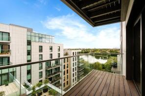 Flat 33, City View Apartments, Devan Grove, Hackney, London N4 2GP