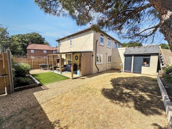 South Street , Wollaston photo 4