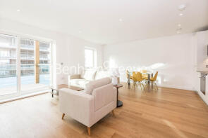 Flat 21, 12 Lassen House, Lismore Boulevard, Colindale, London NW9 4BY