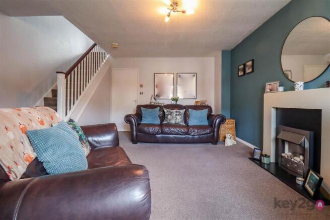 3 bed Semi-Detached for sale Image 8