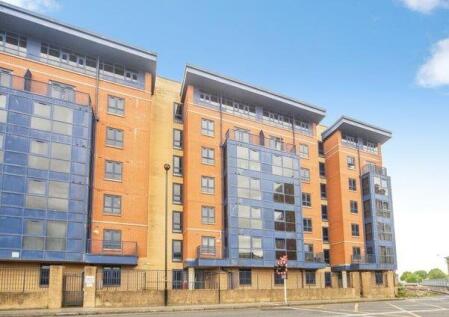 Flat 63 Charter House, 85 Canute Road, Southampton, SO14 3FZ