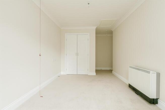 flat-pegasus-court-banstead-106.jpg