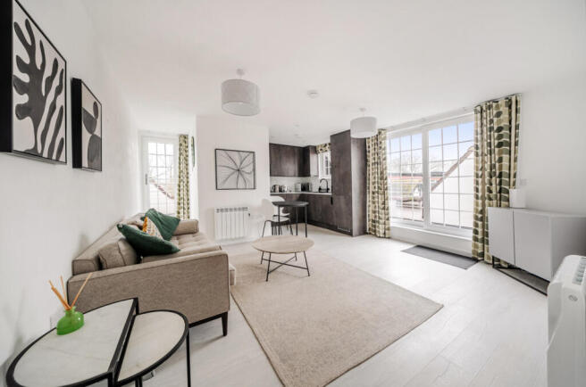 1403792-8-697b969...