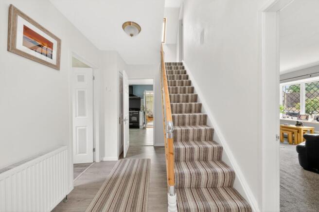 3 bed Detached for sale Image 6
