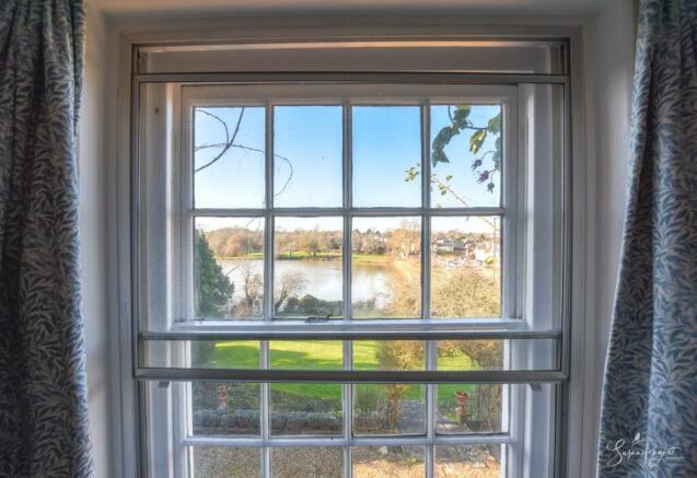 Lake Views from Bed 1 & 3