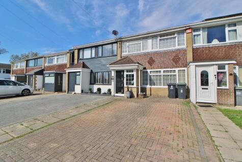 Morelands Court, Purbrook