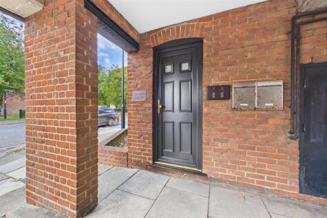 Flat 7, City Gate