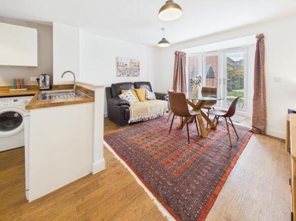 Living/Kitchen
