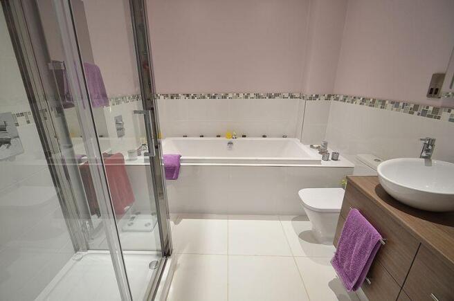 ENSUITE