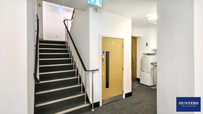1 bed Apartment to rent Image 11