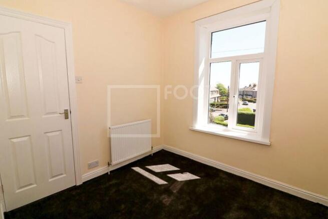 2 bed House to rent Image 6
