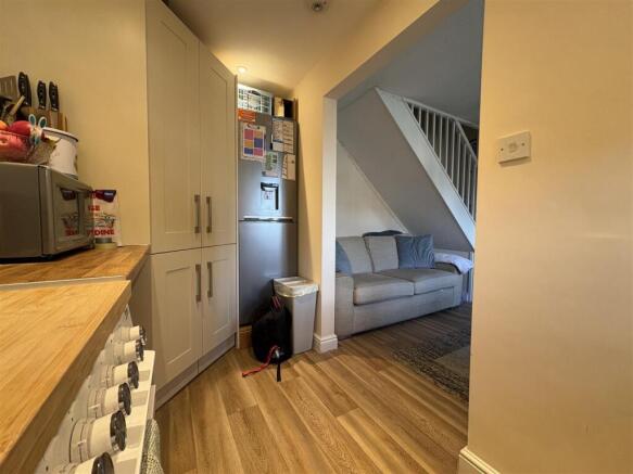 Well fitted kitchend