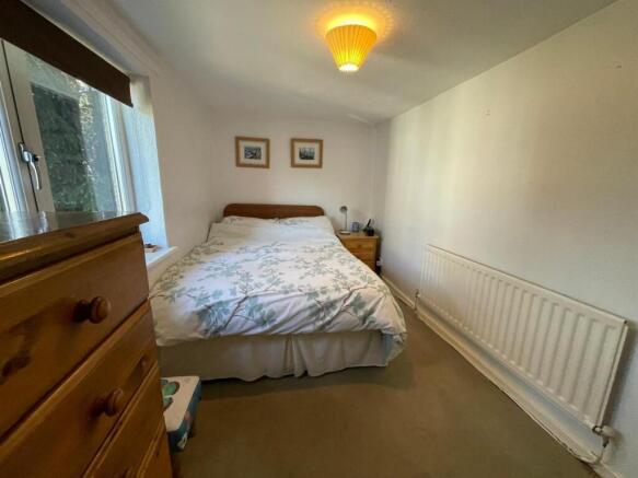 2 bed House for sale Image 6